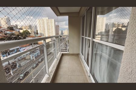 Apartamento à venda com 41m², 1 quarto e 1 vaga Apartamento à venda com 41m², 1 quarto e 1 vagaVaranda