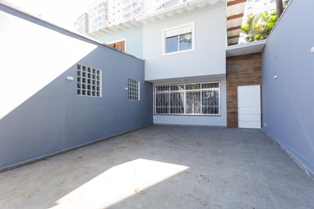 Casa para alugar com 350m², 3 quartos e 4 vagasgaragem