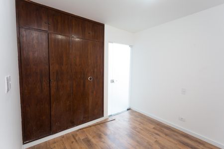 Casa para alugar com 350m², 3 quartos e 4 vagasquarto 1