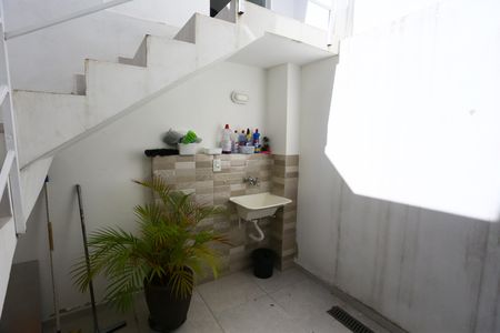 Casa à venda com 88m², 2 quartos e 2 vagasÁrea de Serviço