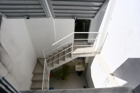 Casa à venda com 88m², 2 quartos e 2 vagasVista