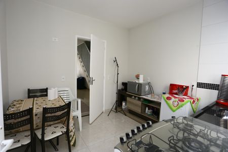 Casa à venda com 88m², 2 quartos e 2 vagasCozinha