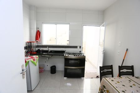 Casa à venda com 88m², 2 quartos e 2 vagasCozinha