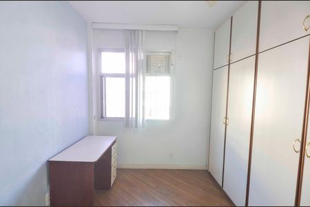 Apartamento à venda com 98m², 3 quartos e 2 vagas Apartamento à venda com 98m², 3 quartos e 2 vagasQuarto 1