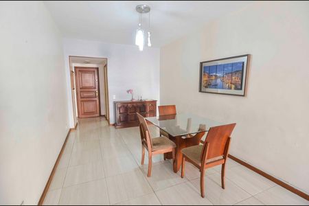 Apartamento à venda com 98m², 3 quartos e 2 vagas Apartamento à venda com 98m², 3 quartos e 2 vagasSala