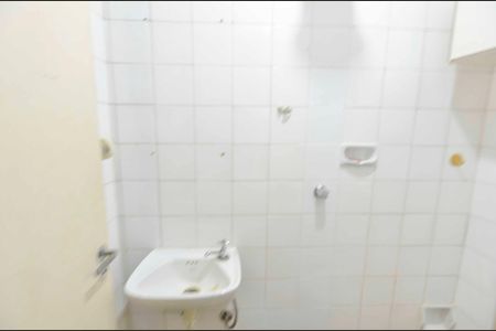 Apartamento à venda com 98m², 3 quartos e 2 vagas Apartamento à venda com 98m², 3 quartos e 2 vagasBanheiro de Serviço