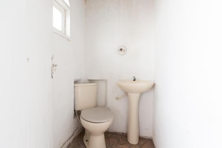 Casa para alugar com 100m², 2 quartos e 2 vagasBanheiro 3 