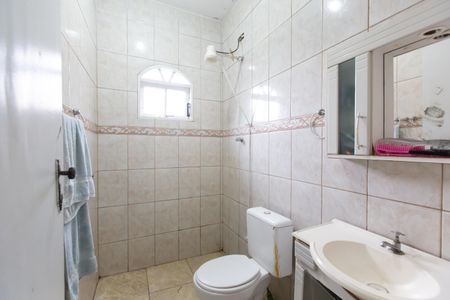 Casa para alugar com 100m², 2 quartos e 2 vagasBanheiro 2 