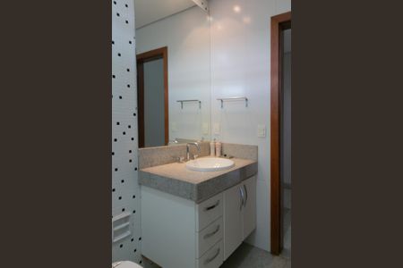 Casa à venda com 607m², 5 quartos e 10 vagasBanheiro Social