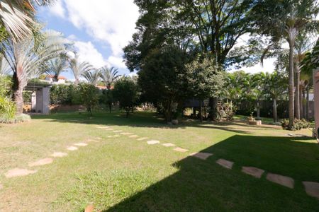 Casa à venda com 607m², 5 quartos e 10 vagasÁrea Externa