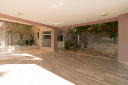 Casa à venda com 607m², 5 quartos e 10 vagasGaragem