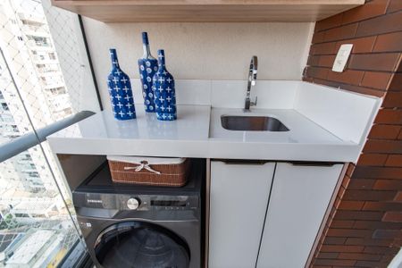 Apartamento à venda com 105m², 2 quartos e 3 vagasÁrea de serviço