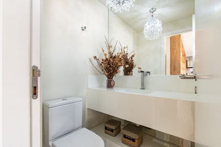 Apartamento à venda com 105m², 2 quartos e 3 vagasLavabo