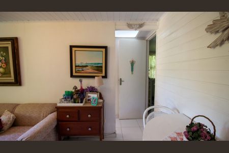 Casa à venda com 2100m², 5 quartos e 2 vagas Casa à venda com 2100m², 5 quartos e 2 vagasSala