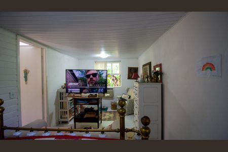 Casa à venda com 2100m², 5 quartos e 2 vagas Casa à venda com 2100m², 5 quartos e 2 vagasQuarto 1