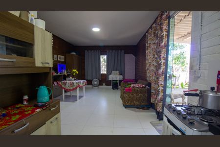 Casa à venda com 2100m², 5 quartos e 2 vagas Casa à venda com 2100m², 5 quartos e 2 vagas Edícula / Cozinha