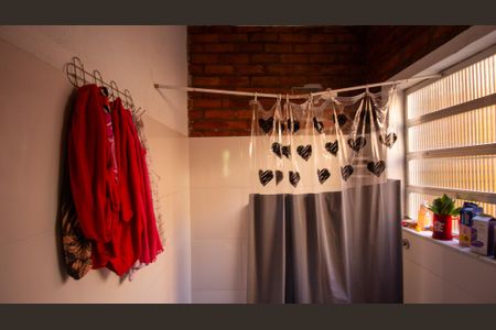 Casa à venda com 2100m², 5 quartos e 2 vagas Casa à venda com 2100m², 5 quartos e 2 vagas Edícula / Banheiro