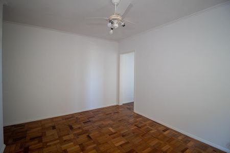 Apartamento para alugar com 42m², 1 quarto e 1 vaga Apartamento para alugar com 42m², 1 quarto e 1 vagaSala