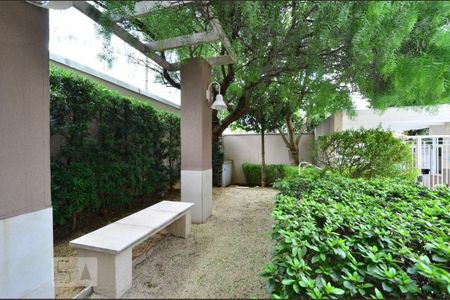 Apartamento para alugar com 65m², 2 quartos e 1 vagaÁrea Comum