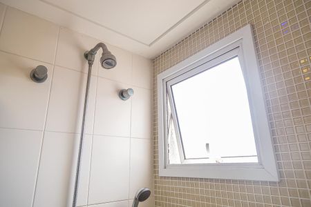 Apartamento para alugar com 65m², 2 quartos e 1 vagaBanheiro da Suíte