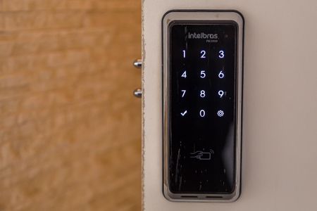 Apartamento para alugar com 65m², 2 quartos e 1 vagaSala - Fechadura