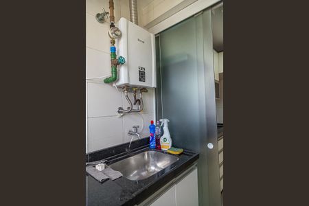 Apartamento para alugar com 65m², 2 quartos e 1 vagaÁrea de Serviço