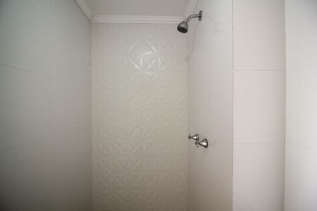 Apartamento à venda com 35m², 2 quartos e sem vaga Apartamento à venda com 35m², 2 quartos e sem vagaBanheiro Social