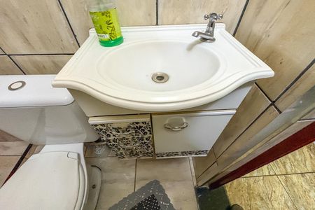 Casa à venda com 110m², 2 quartos e 1 vagaLavabo