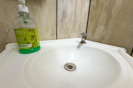 Casa à venda com 110m², 2 quartos e 1 vagaLavabo