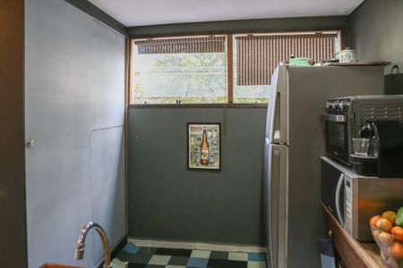 Casa à venda com 160m², 3 quartos e 2 vagasCozinha 