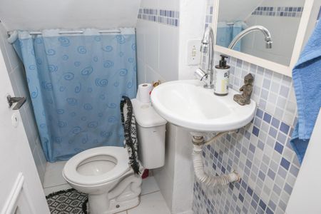 Casa à venda com 160m², 3 quartos e 2 vagasBanheiro de serviço