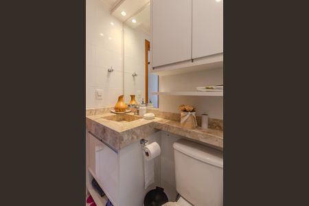 Apartamento à venda com 71m², 3 quartos e 2 vagas Apartamento à venda com 71m², 3 quartos e 2 vagasBanheiro Social