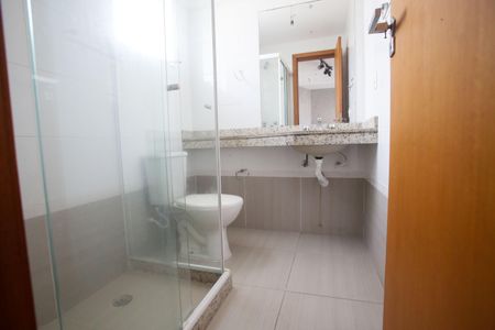 Casa de condomínio à venda com 174m², 4 quartos e 2 vagasBanheiro da Suíte 3