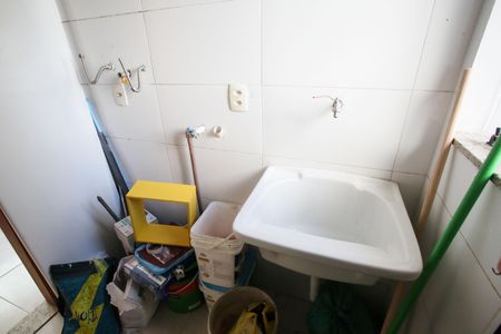 Casa de condomínio à venda com 174m², 4 quartos e 2 vagasÁrea de Serviço