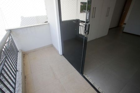 Casa de condomínio à venda com 174m², 4 quartos e 2 vagasVaranda da Suíte 1