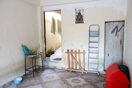 Casa à venda com 120m², 4 quartos e 2 vagas Casa à venda com 120m², 4 quartos e 2 vagasGaragem