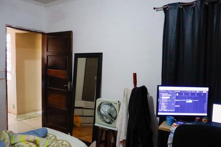 Casa à venda com 120m², 4 quartos e 2 vagas Casa à venda com 120m², 4 quartos e 2 vagasQuarto 3