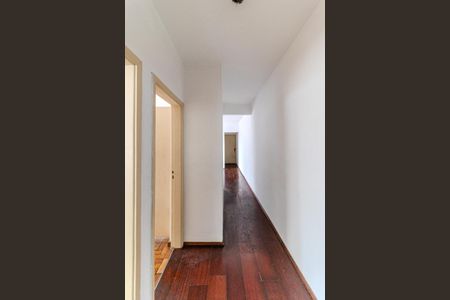 Apartamento à venda com 82m², 2 quartos e 1 vagaCorredor