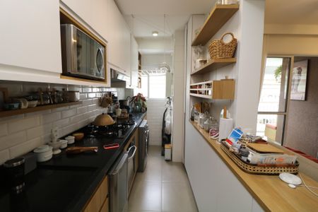 Apartamento à venda com 56m², 2 quartos e 1 vagaCozinha