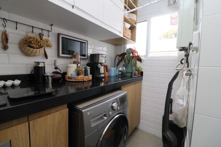 Apartamento à venda com 56m², 2 quartos e 1 vagaÁrea de Serviço