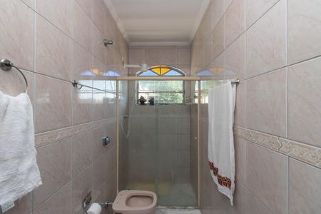 Casa para alugar com 158m², 4 quartos e 2 vagas Casa para alugar com 158m², 4 quartos e 2 vagasBanheiro do Quarto 1