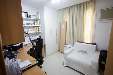 Apartamento à venda com 160m², 3 quartos e 2 vagasQuarto 1