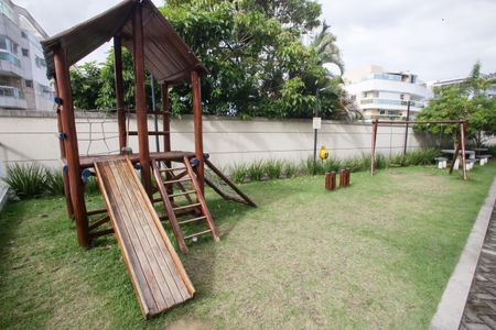 Apartamento à venda com 160m², 3 quartos e 2 vagasÁrea Comum - Playground