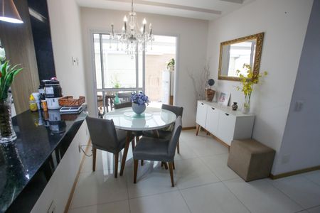 Apartamento à venda com 160m², 3 quartos e 2 vagasSala de Jantar