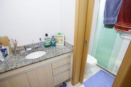 Apartamento à venda com 160m², 3 quartos e 2 vagasBanheiro do Quarto 3
