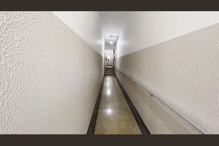 Apartamento à venda com 69m², 2 quartos e sem vaga Apartamento à venda com 69m², 2 quartos e sem vagaCorredor