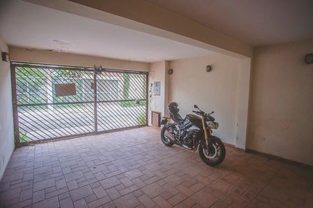 Casa à venda com 135m², 3 quartos e 2 vagasGaragem