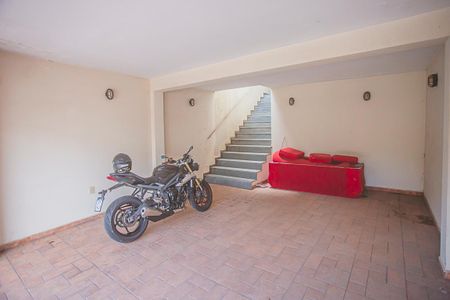 Casa à venda com 135m², 3 quartos e 2 vagasGaragem