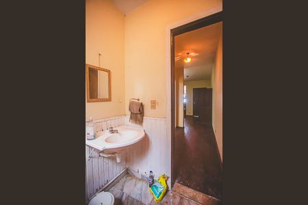 Casa à venda com 135m², 3 quartos e 2 vagasLavabo Sala de Estar