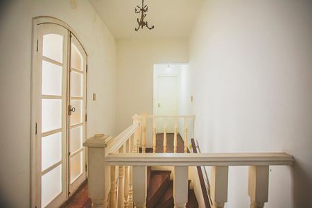 Casa à venda com 135m², 3 quartos e 2 vagasCorredor - Quartos